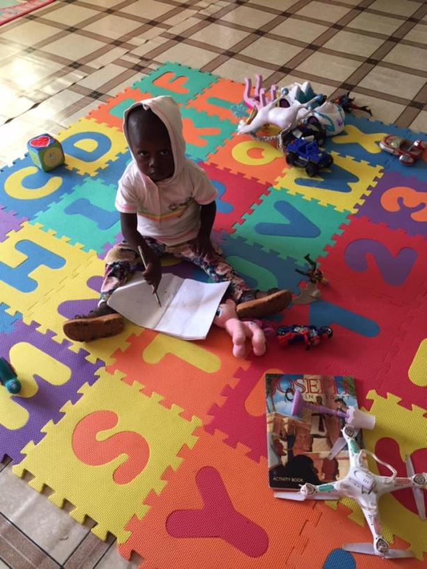 22729216_2389141784643393_243747267487104595_n